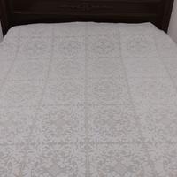 Copriletto/coperta matrimoniale ad uncinetto 100%