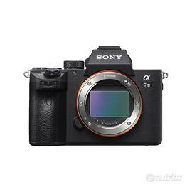 Sony A7 III come nuova + Battery Grip