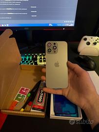 Kit vetro posteriore iphone 16 pro max