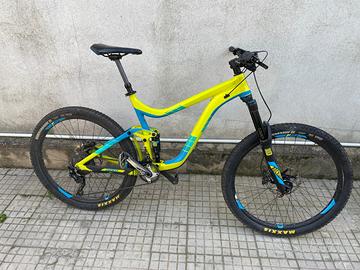 MTB GIANT REIGN 2 del 2016 FULL SUSPENDED 27,5