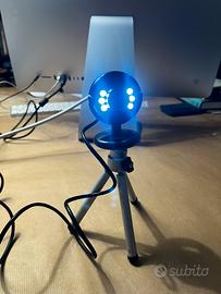 Spotlight Webcam Trust con cavalletto mini