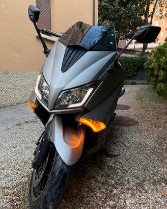 Tmax 530 2016
