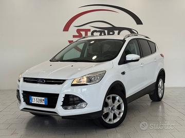 Ford Kuga 2.0 TDCI 150 CV S&S 4WD Powershift Titan