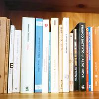 35 libri autori vari scaffale 1 A-B