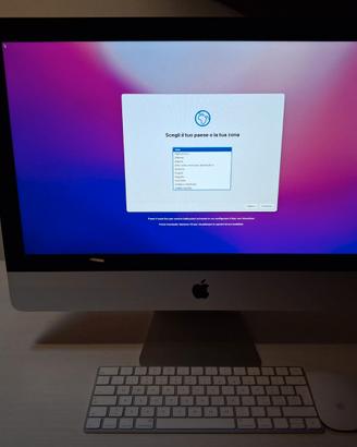 iMac 21,5” Late 2015 tastiera e mouse inclusi