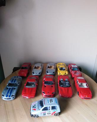 11 auto Bburago 1:43
