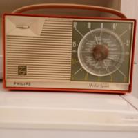 Radio d’epoca Philips “Medie Sport”