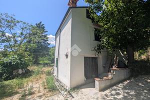 RUSTICO A MONTEFIORE CONCA