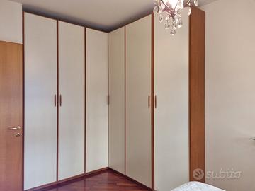 Armadio ad angolo