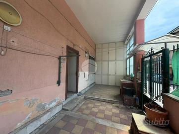 3 LOCALI A ARZANO
