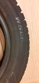 Treno gomme per auto
