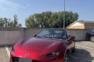 Mazda MX5 1.5 132cv - 5500km
