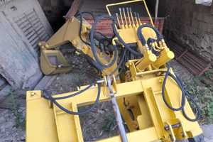 Attrezzatura agricola varia