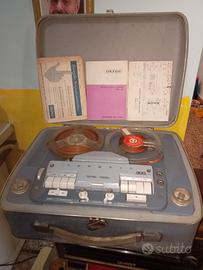 registratore a bobine antico da collezione funzion