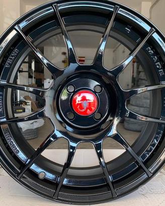 Cerchi in lega fiat 500 abarth r17 neri antr oro