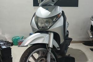 Beverly 250 GARANTITO 12 MESI