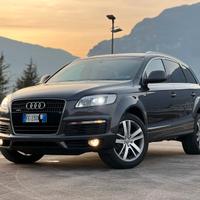 AUDI Q7 SLINE  3.0 TDI QUATTRO  AUDI q7