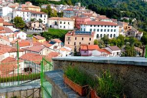 Trilocale indipendente a Lagonegro (PZ), zona Cast