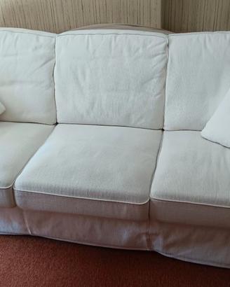 DIVANO TRE POSTI IKEA IN TESSUTO BIANCO