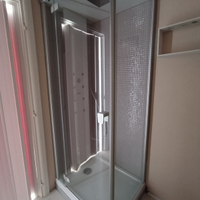 Doccia polifunzionale