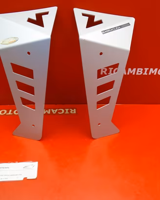 CONVOGLIATORE RADIATORE BARRACUDA KAWASAKI Z750