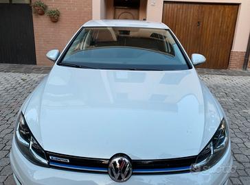 Volkswagen Golf 7 Executive BlueMotion