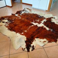 Tappeto grande in pelle di mucca