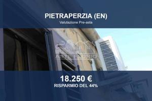 Immobile in asta di 128 m² con box auto a Pietrape
