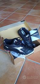 scarpe calcetto 39