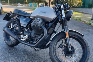 Moto Guzzi V7 III Rough - 2018