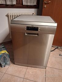 LAVASTOVIGLIE AEG 13 COPERTI
