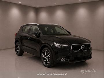 Volvo XC40 B3 automatico Core