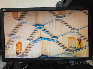 Monitor Acer 23 pollici con adattatore HDMI