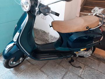 vespa  50 LX 