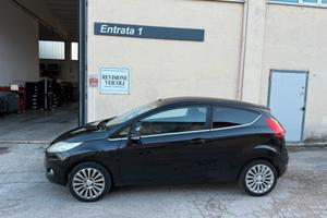 FORD
FIESTA 6° SERIE
1.4 TDCI 3P TITANIUM
