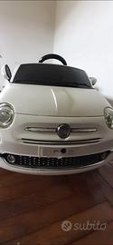 Macchinina elettrica FIAT 500 per bambini – Bianca