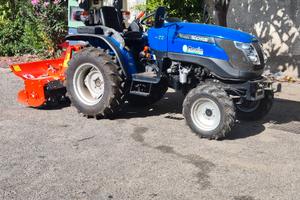Trattore agricolo Solis 22