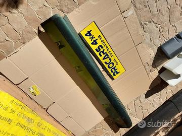 Fascione sottoporta destro colore verde jimny