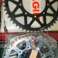 kit trasmissione corona e pignone TM racing 