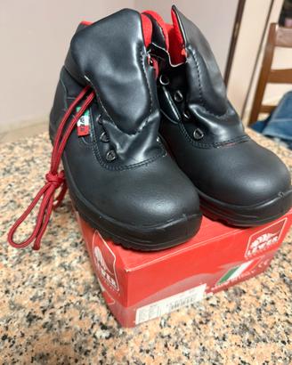 Scarpe antinfortunistiche Lewer S1P nuove tagli 40