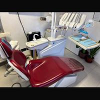 Apparecchiature per dentisti