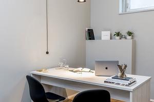 Spazio commerciale ufficio