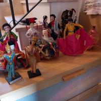 lotto 13 bambole dal mondo