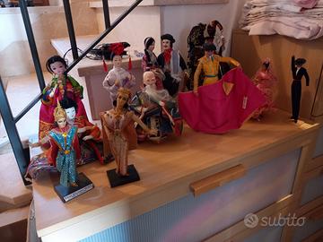 lotto 13 bambole dal mondo