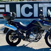 MOTO SUZUKI V-STROM DL-650…solo 16000km