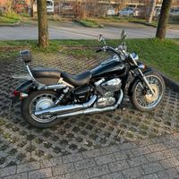 Honda Shadow VT 750 Black Spirit Aprile 2010