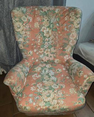 2 Poltrone con Fantasia Floreale Shabby Chi