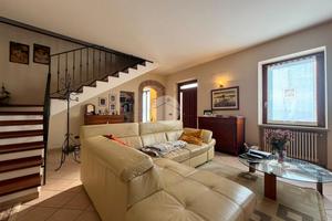 CASA INDIPENDENTE A MONZAMBANO