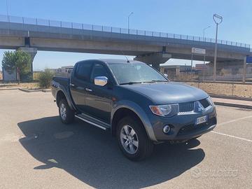 Mitsubishi L200 2.5 DI-D/136CV Double Cab Invite