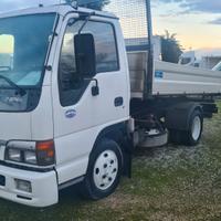 Isuzu NPR ribaltabile trilaterale cc3000